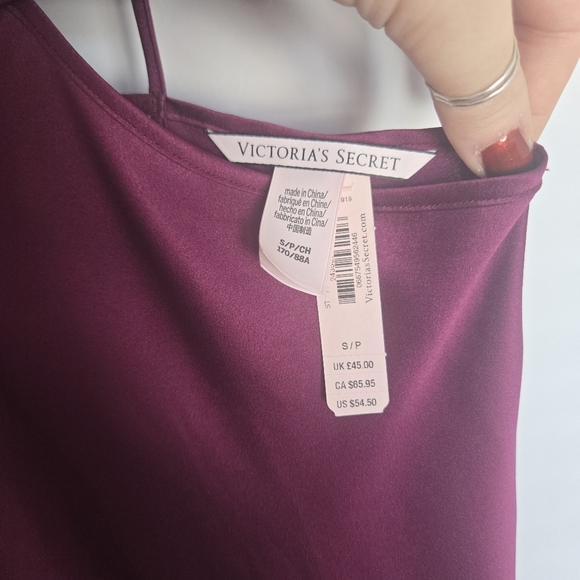 Victorias Secret Satin Slip Lingerie Womens Cutout Sides Lace Trim NWT - Picture 3 of 4